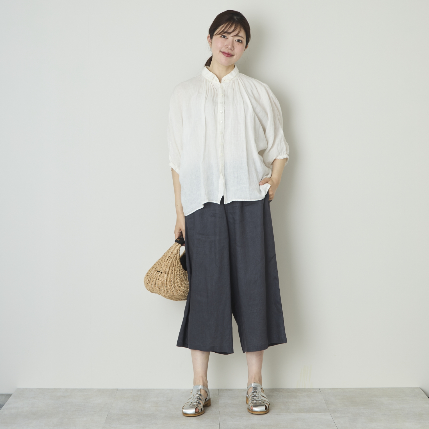 Crea delice/リネン8分丈ワイドパンツ